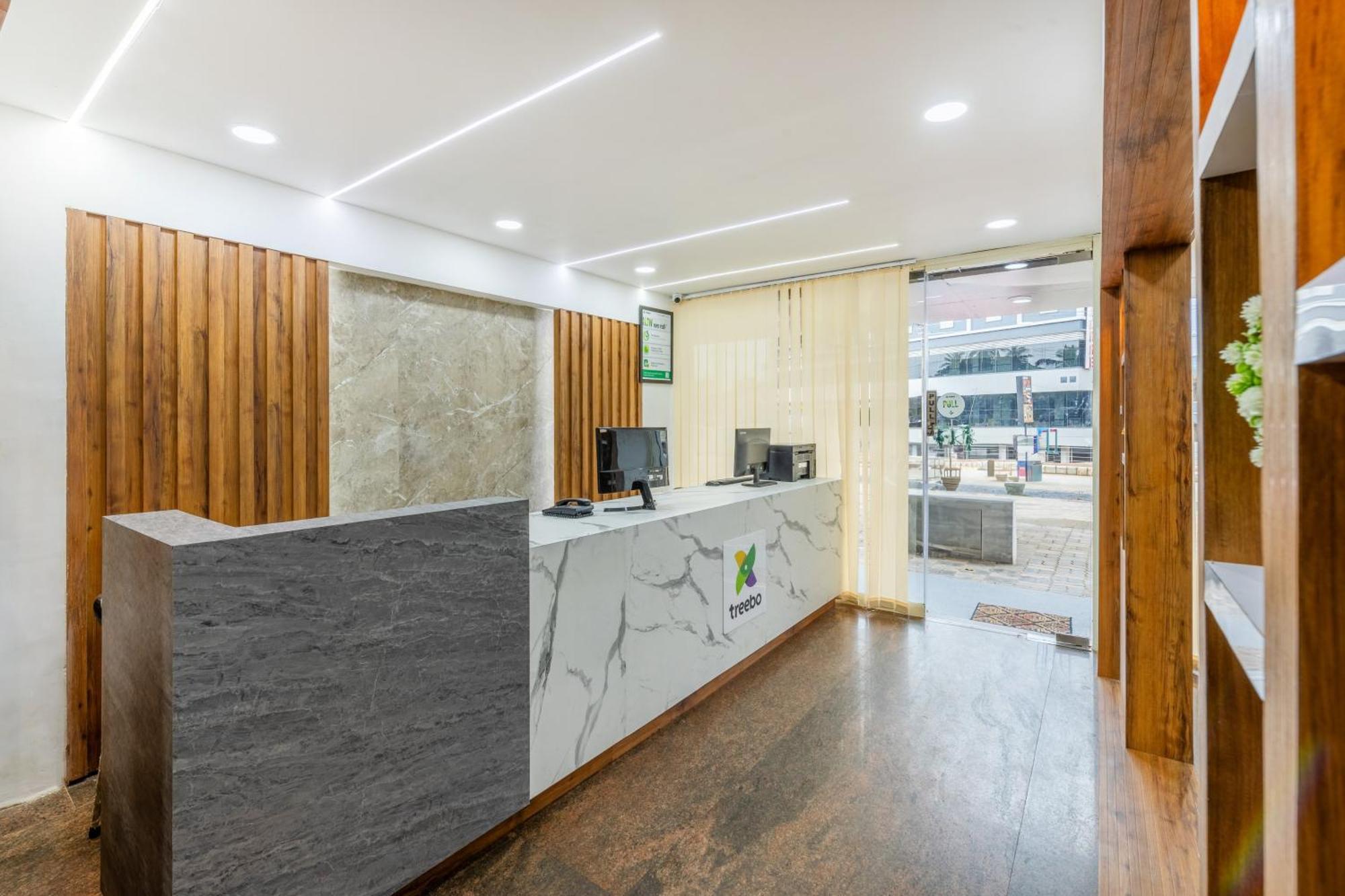 Treebo Sky City Grand, 5 Min From Mangalore Airport Luaran gambar